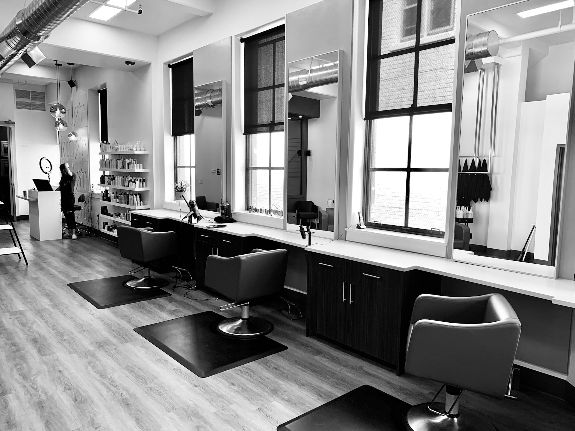 Sarrah's Salon